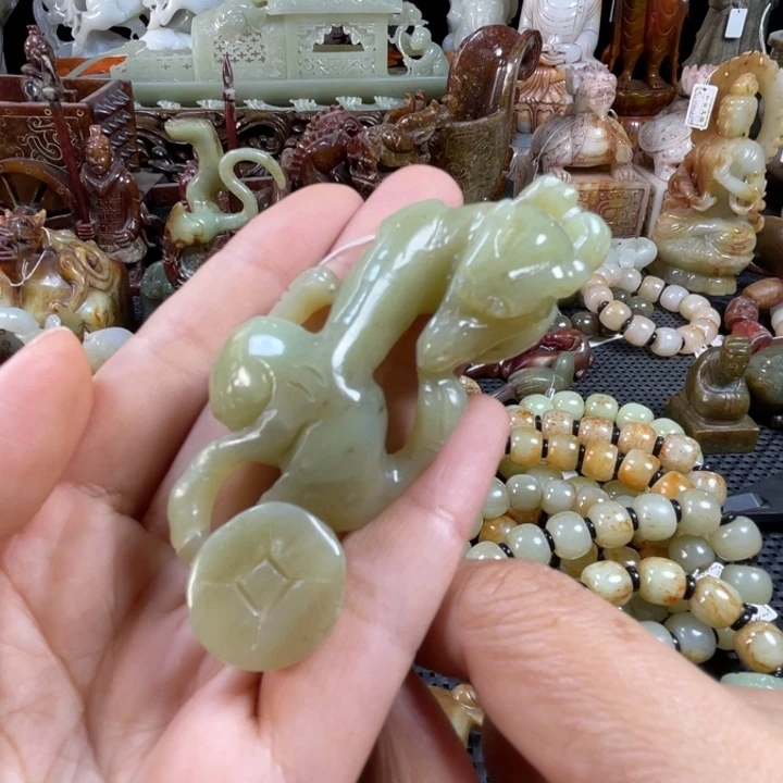 和田玉挂件未镶嵌