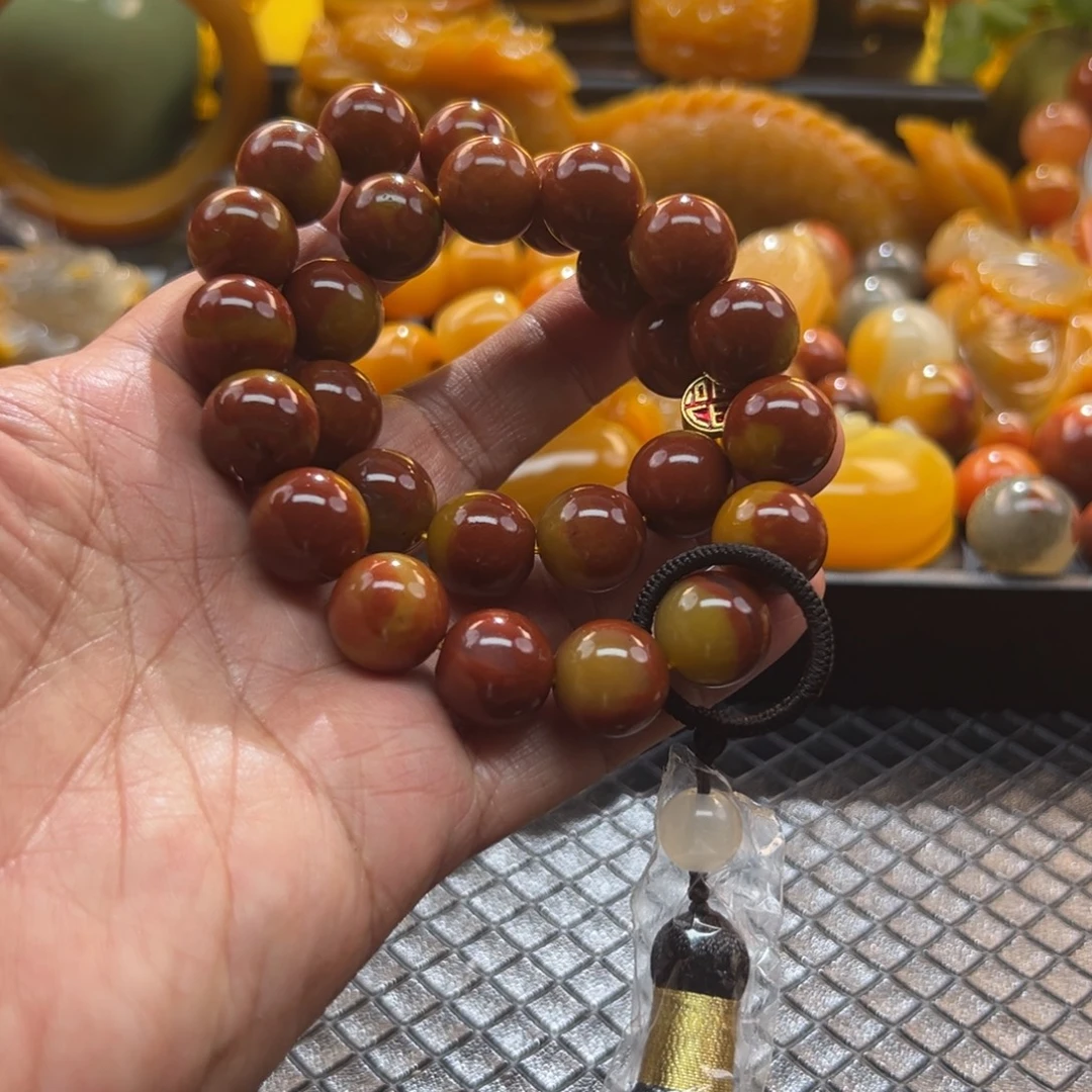 石英质玉未镶嵌颈饰