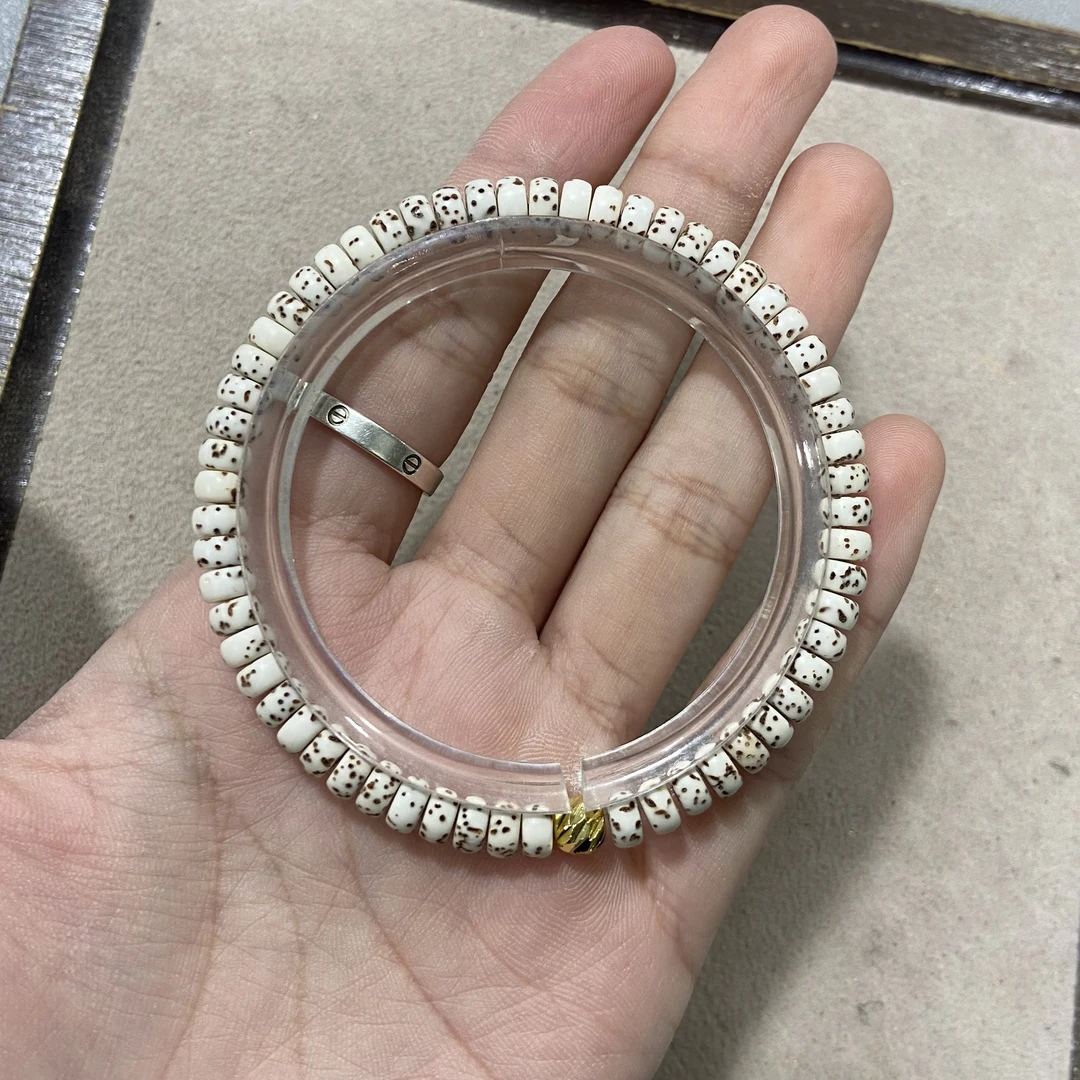 A493【顺白】星月菩提卡0.6药片珠单圈手串