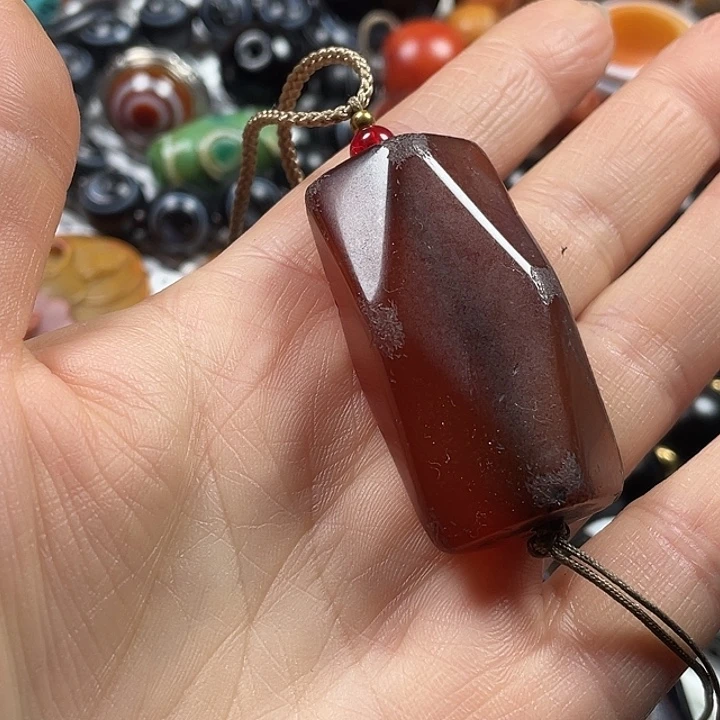 玛瑙/玉髓未镶嵌挂件