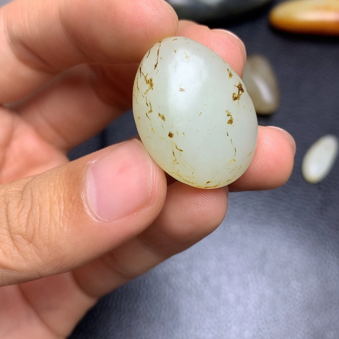 未镶嵌和田玉（糖玉）挂件