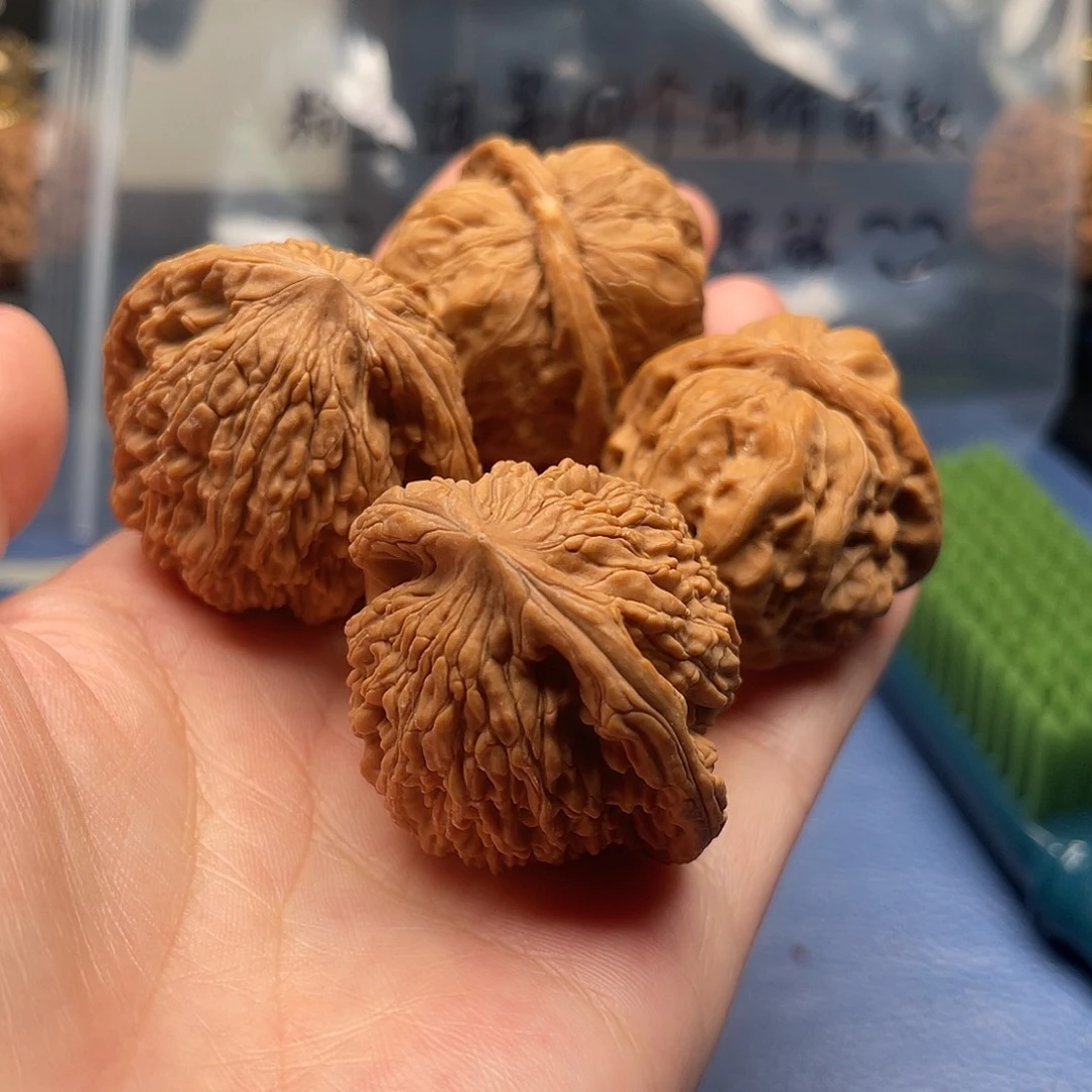 蜻***长文玩核桃吊坠虎头 蛤蟆头