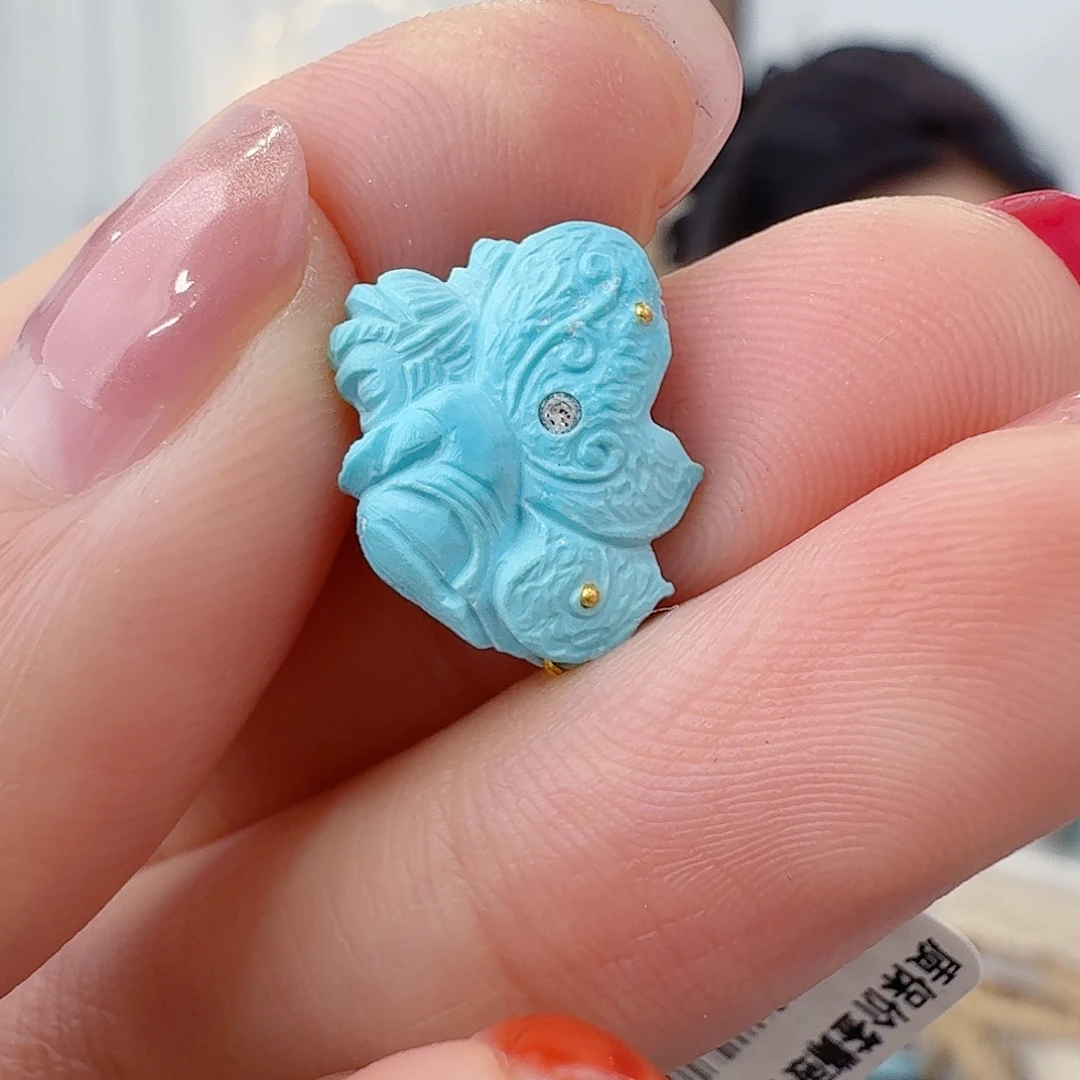 绿松石未镶嵌珠宝奇石