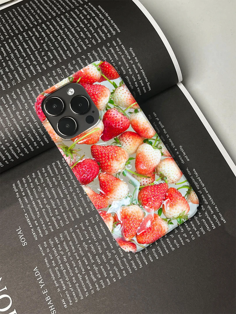 鲜艳草莓手机壳适用于苹果16promax17华为荣耀vivo小米等