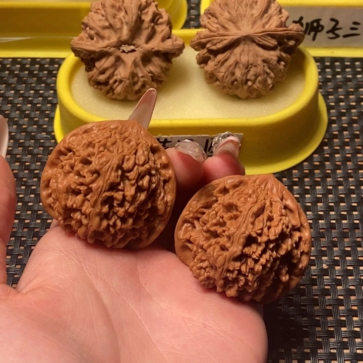 文玩核桃吊坠43满天星