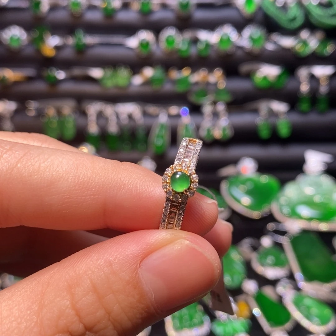 翡翠戒指银S925镶嵌天然翡翠