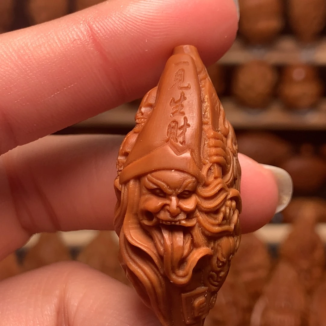 把件橄榄核黑白无常