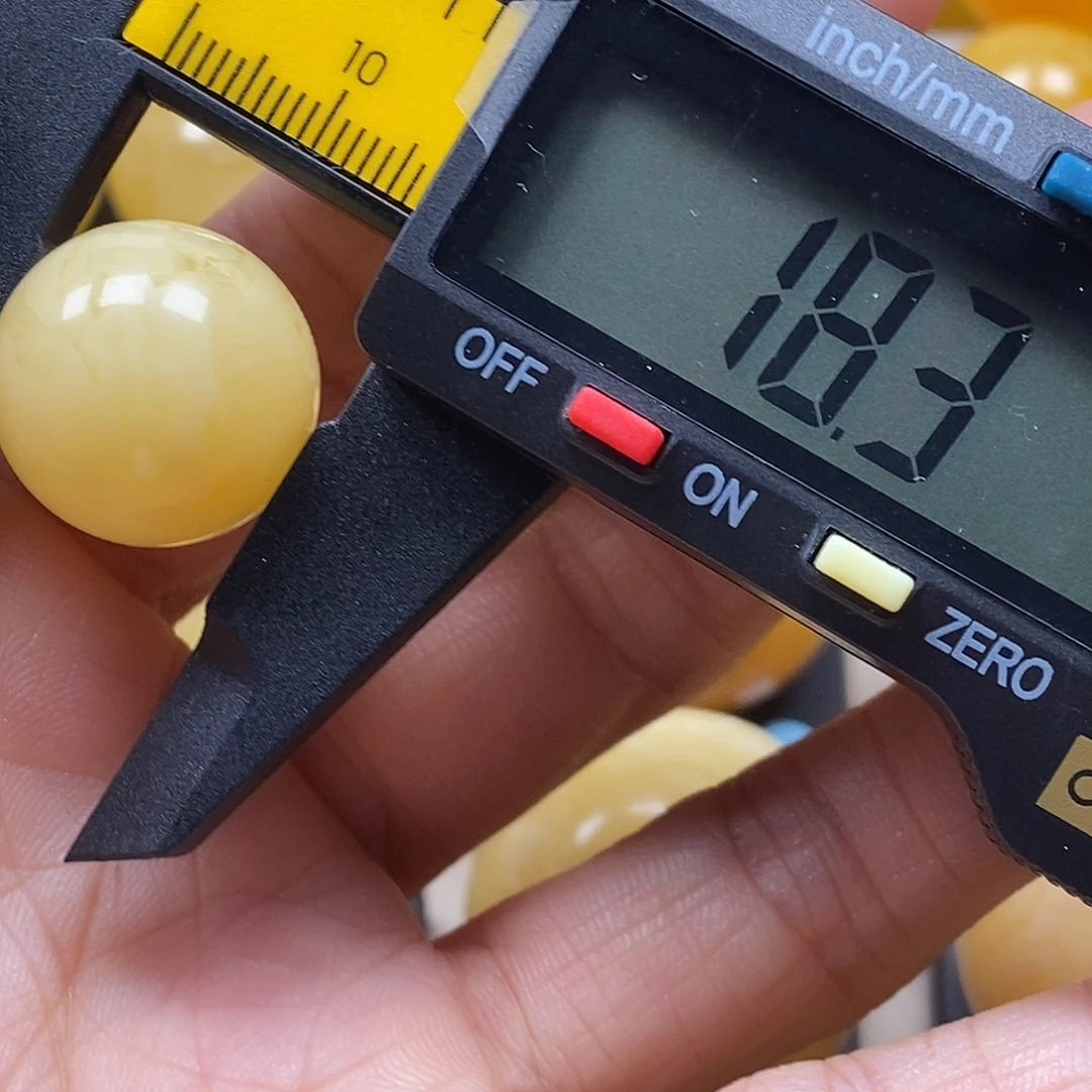 平****琥珀未镶嵌珠宝奇石