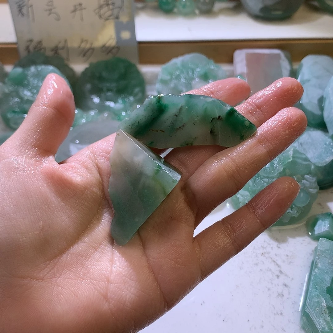 石英质玉未镶嵌珠宝半成品