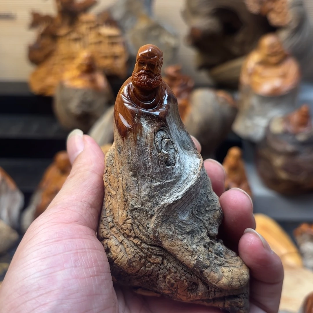 阿***德柏木太行崖柏手工雕刻