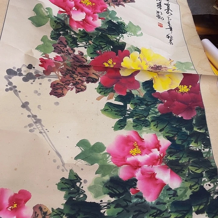 摆件，破损，水渍，轴坏，都是正常的