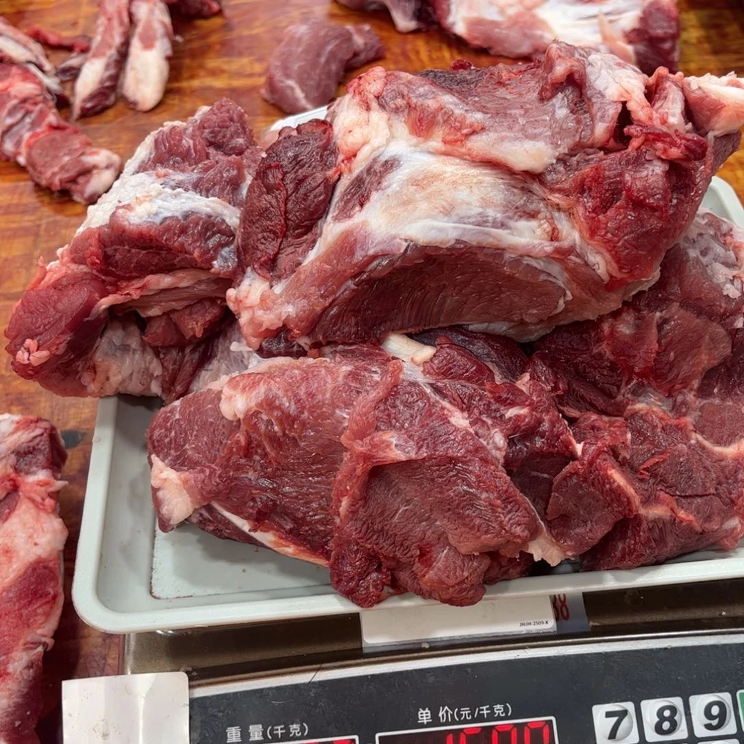 中国大陆60包装黑猪