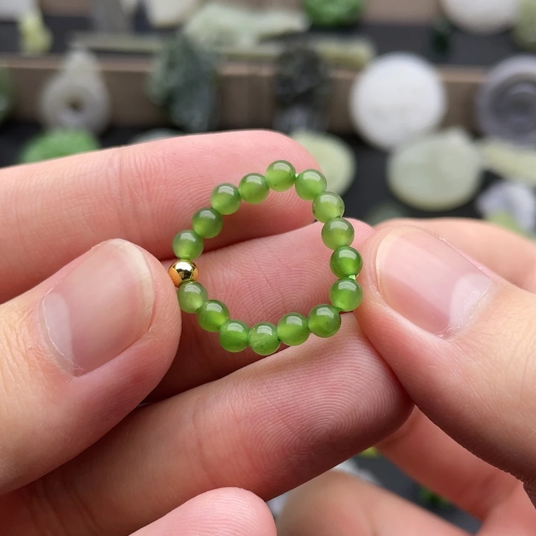 【闪购商品】颈饰未镶嵌和田玉