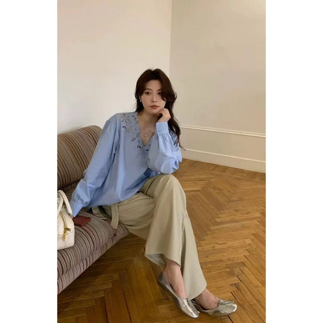 【现货秒发-NAZ微胖定制】法式V领镂空刺绣衬衫