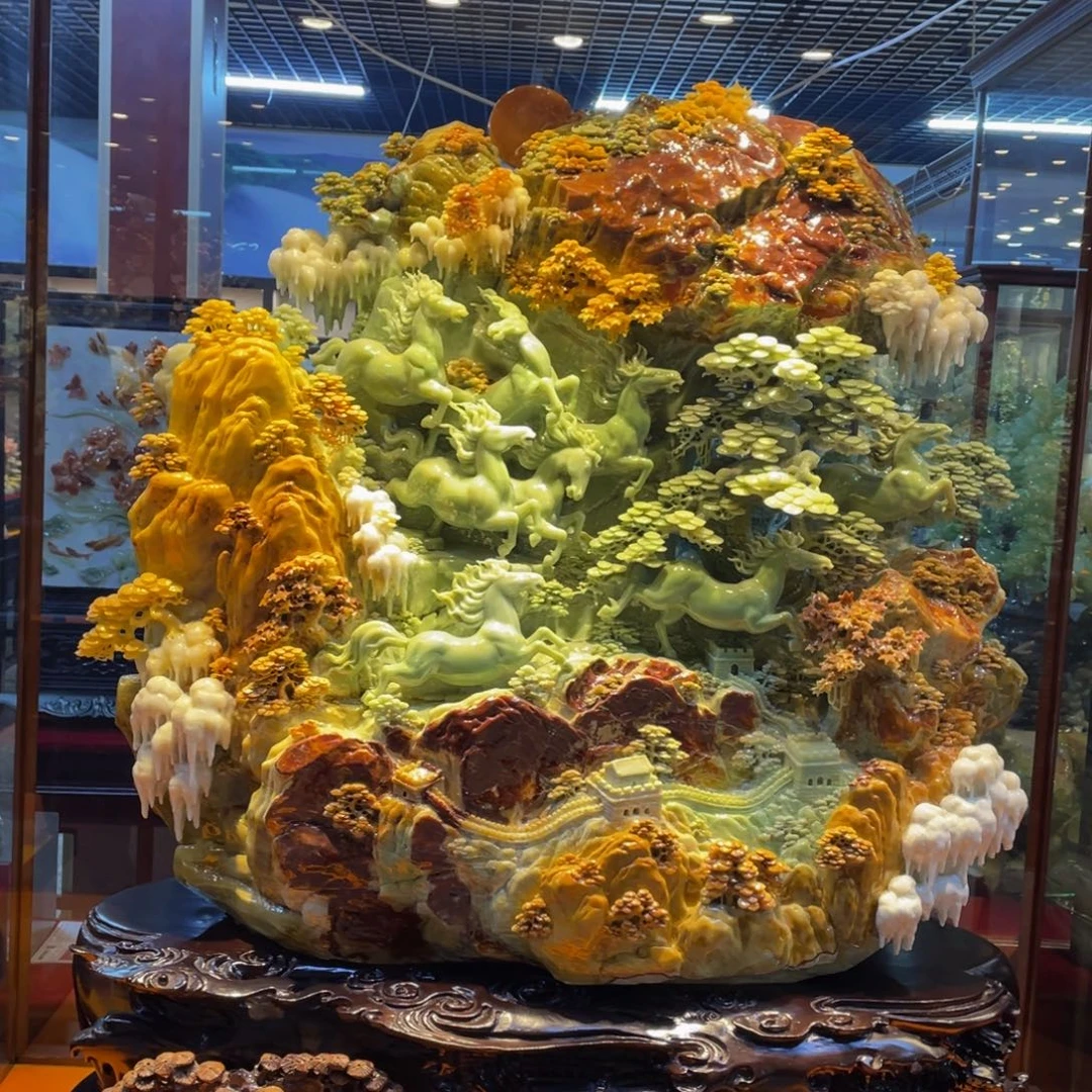 蛇纹石玉未镶嵌摆件