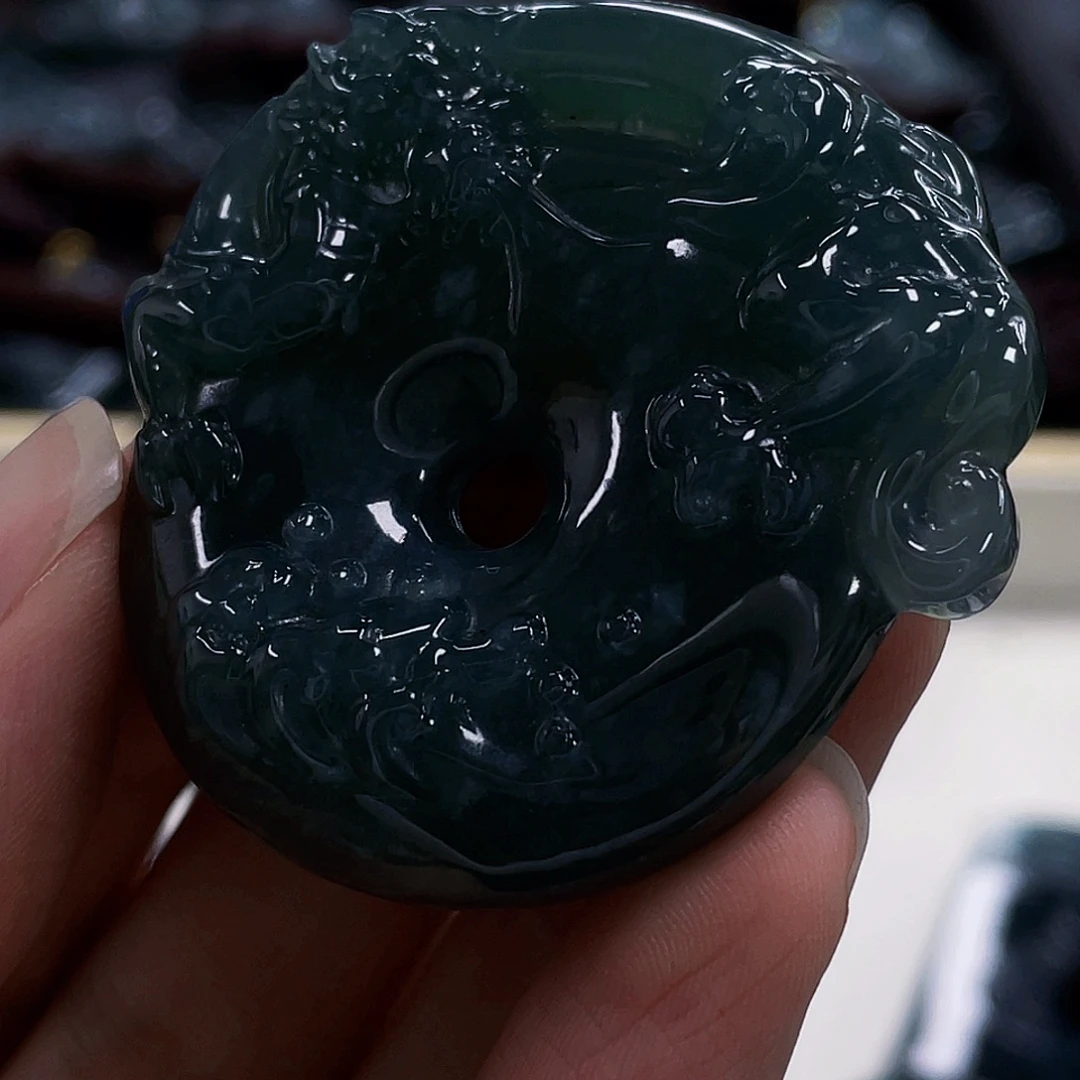 翡翠未镶嵌吊坠(不含链)