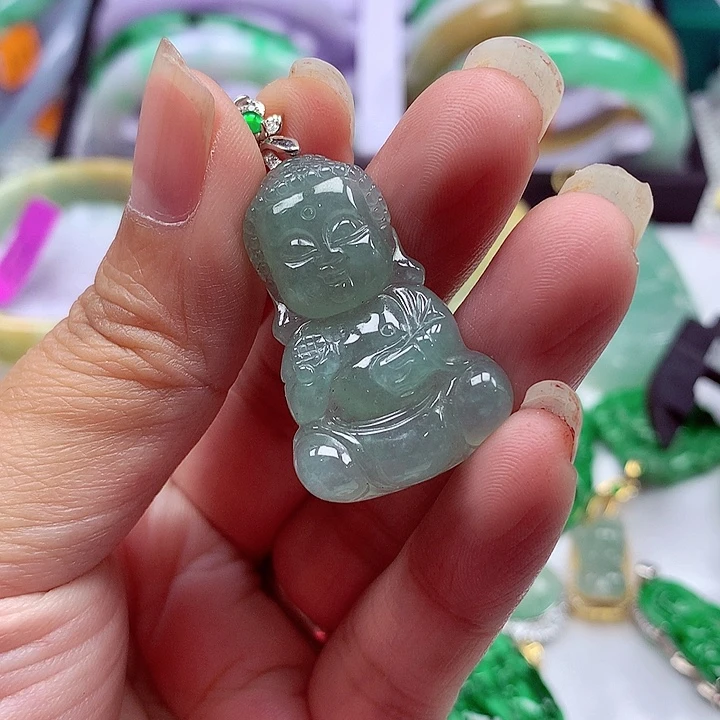 翡翠银S925镶嵌颈饰翡翠