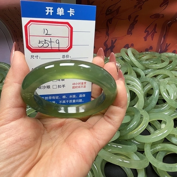 蛇纹石玉未镶嵌手镯12