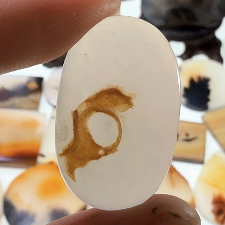玛瑙/玉髓未镶嵌珠宝半成品