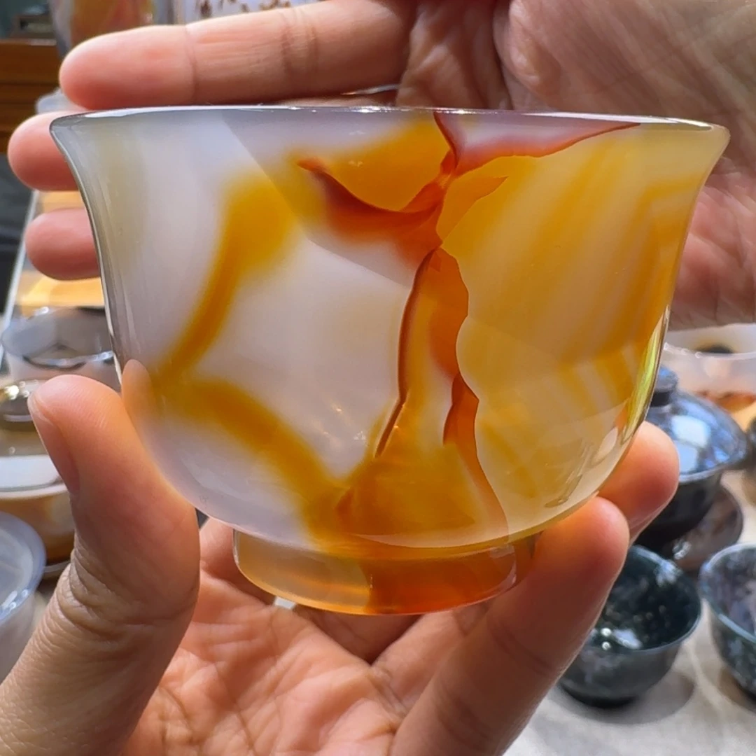 法***宝玛瑙/玉髓未镶嵌玛瑙茶杯