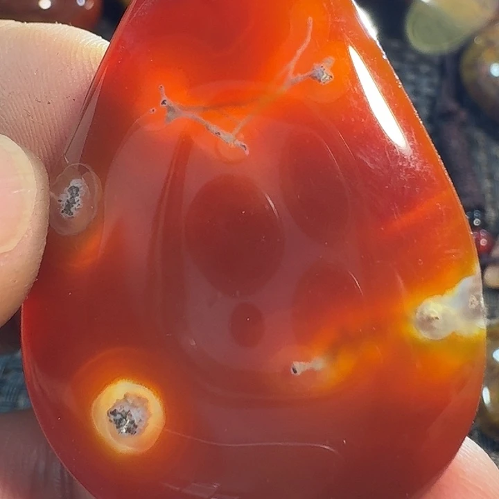 农***拳玛瑙/玉髓未镶嵌颈饰