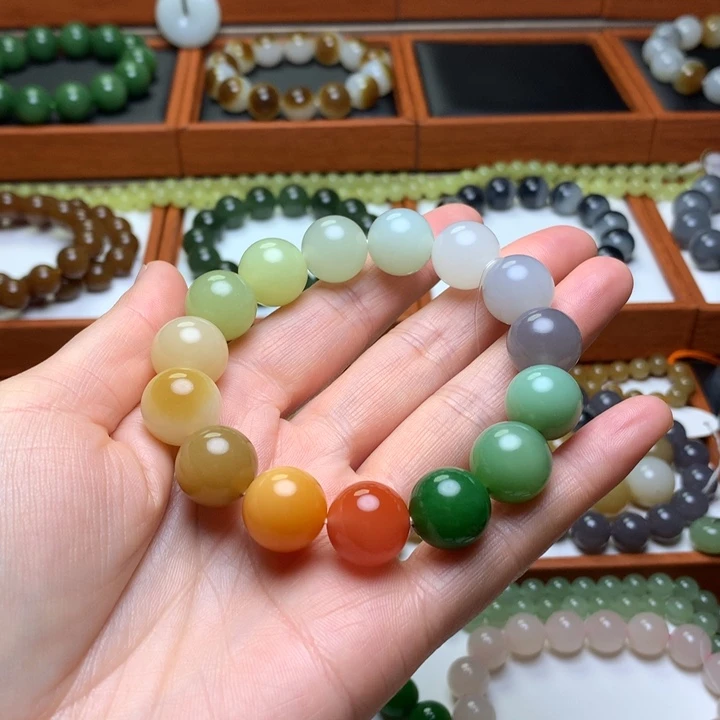 和田玉手串未镶嵌
