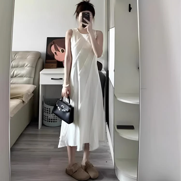 2025夏时尚新款法式通勤气质小众设计感慵懒风高级感无袖连衣裙女