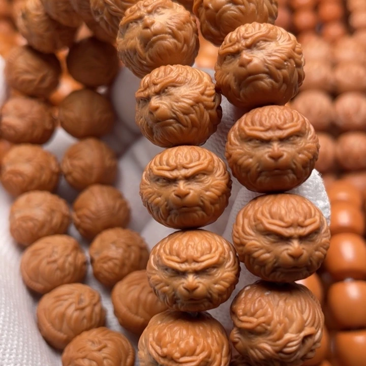 猴头核桃吊坠用****0斗战胜佛