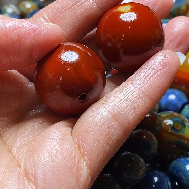 用***8玛瑙/玉髓未镶嵌颈饰