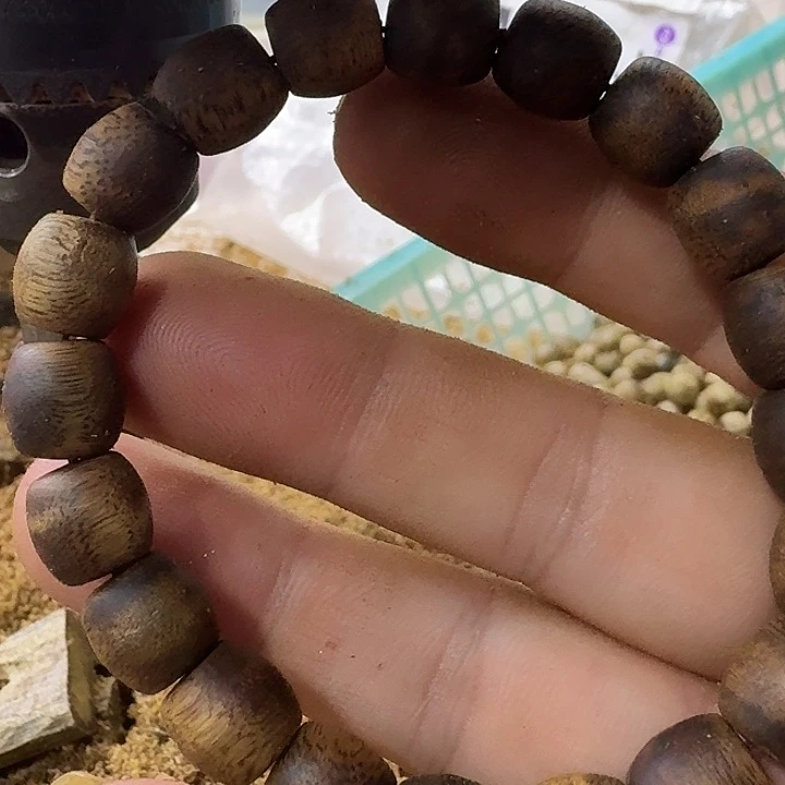 印***建沉香碎屑沉香张勺子桶珠1.0单圈