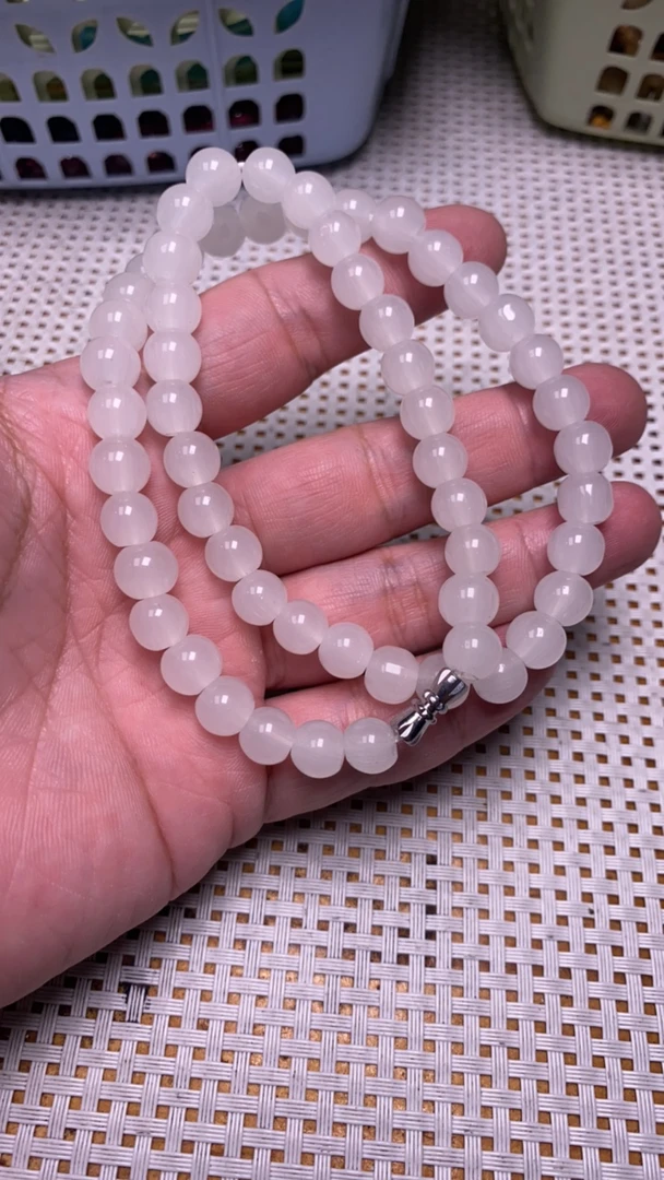 B168  卡8脂白妈妈链