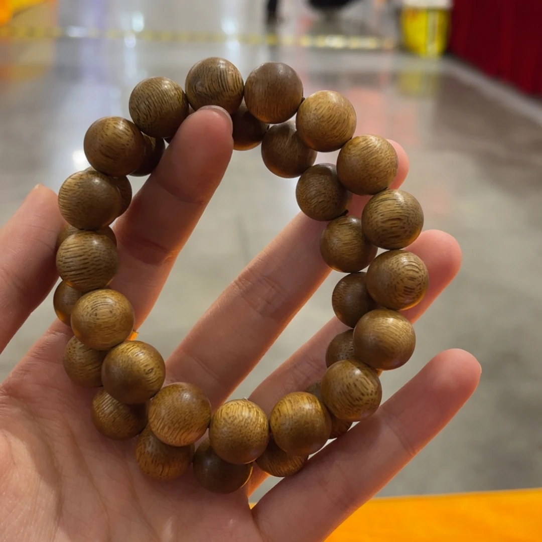 沉香碎屑沉香海南黄油格12