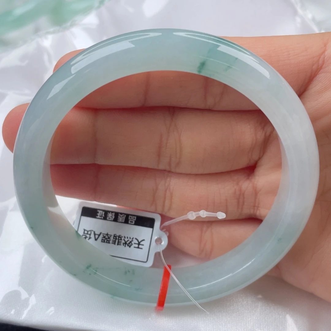 翡翠手镯未镶嵌拉****仙58正圈
