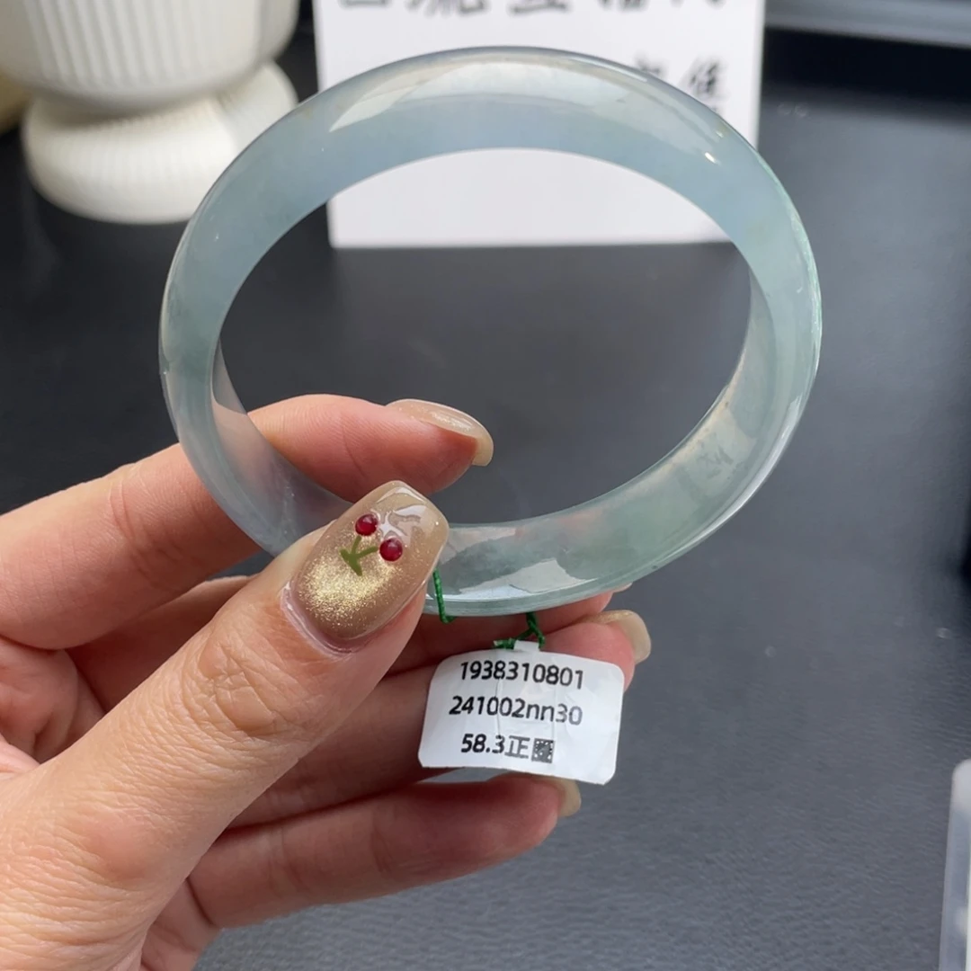 翡翠未镶嵌手镯正圈58.3蓝冰 杠光