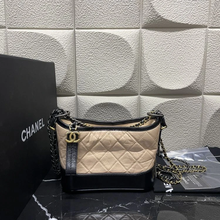 95新/香奈儿/单肩包/C14047760387/[251220ELAW]