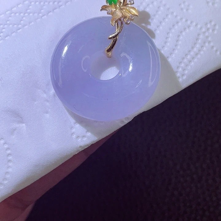 颈饰18K金镶嵌翡翠翡翠