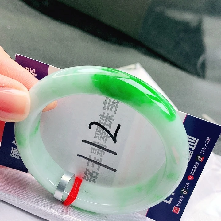 翡翠未镶嵌手镯缅甸天然a货翡翠手镯