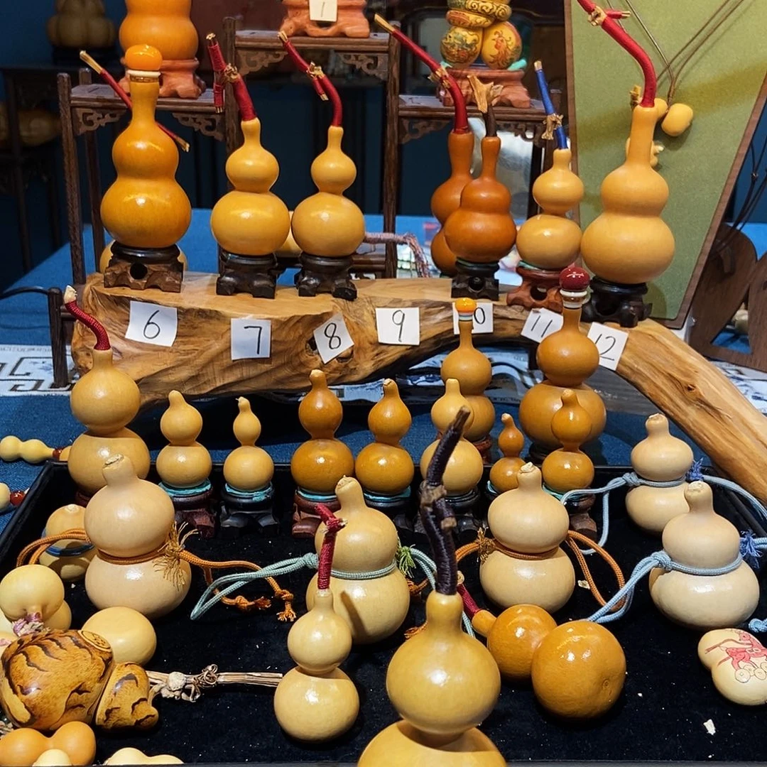 ***大叶紫檀（黑酸枝木类）