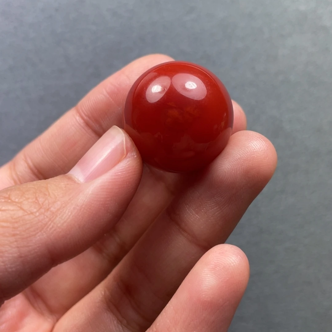 阳***爸南红玛瑙未镶嵌配饰20.8mm