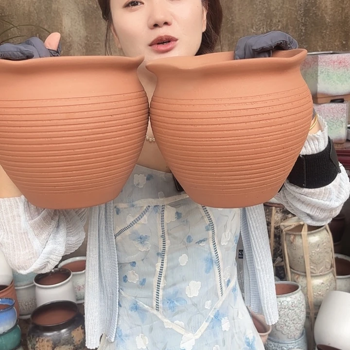 口径20高18两个红陶