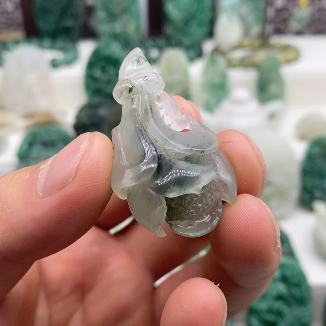 未镶嵌独山玉颈饰