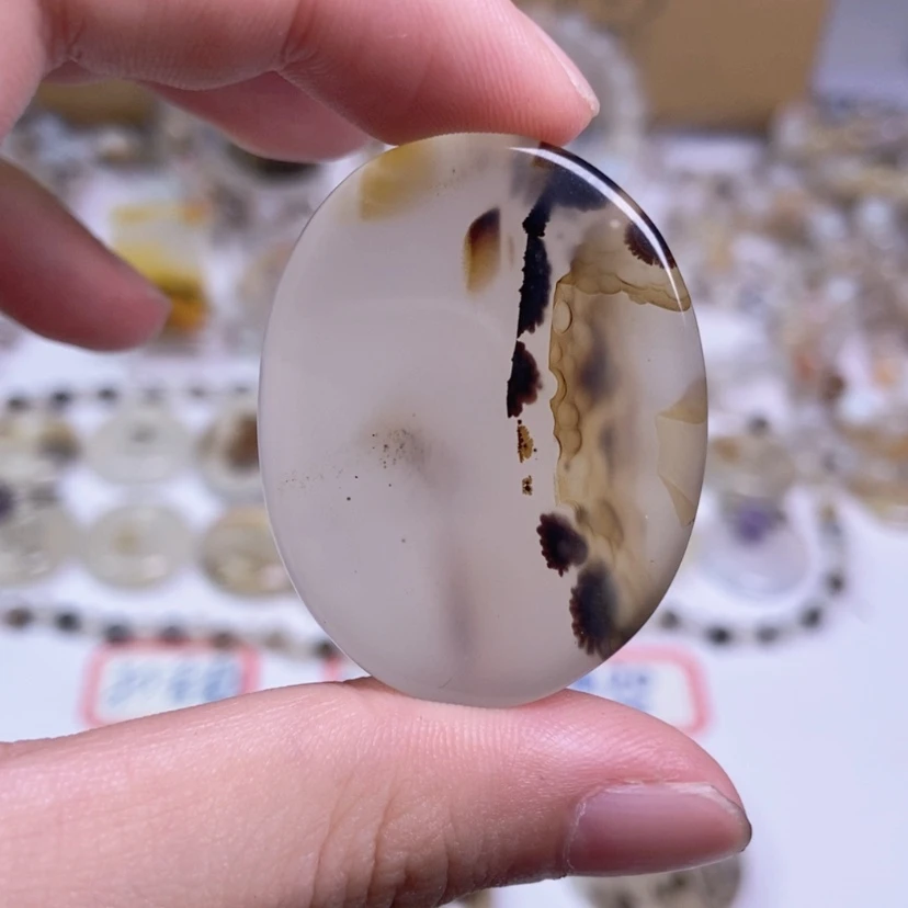 【闪购商品】玛瑙/玉髓颈饰合金