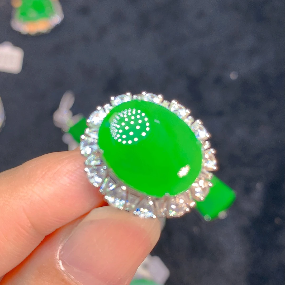 颈饰银S925镶嵌翡翠