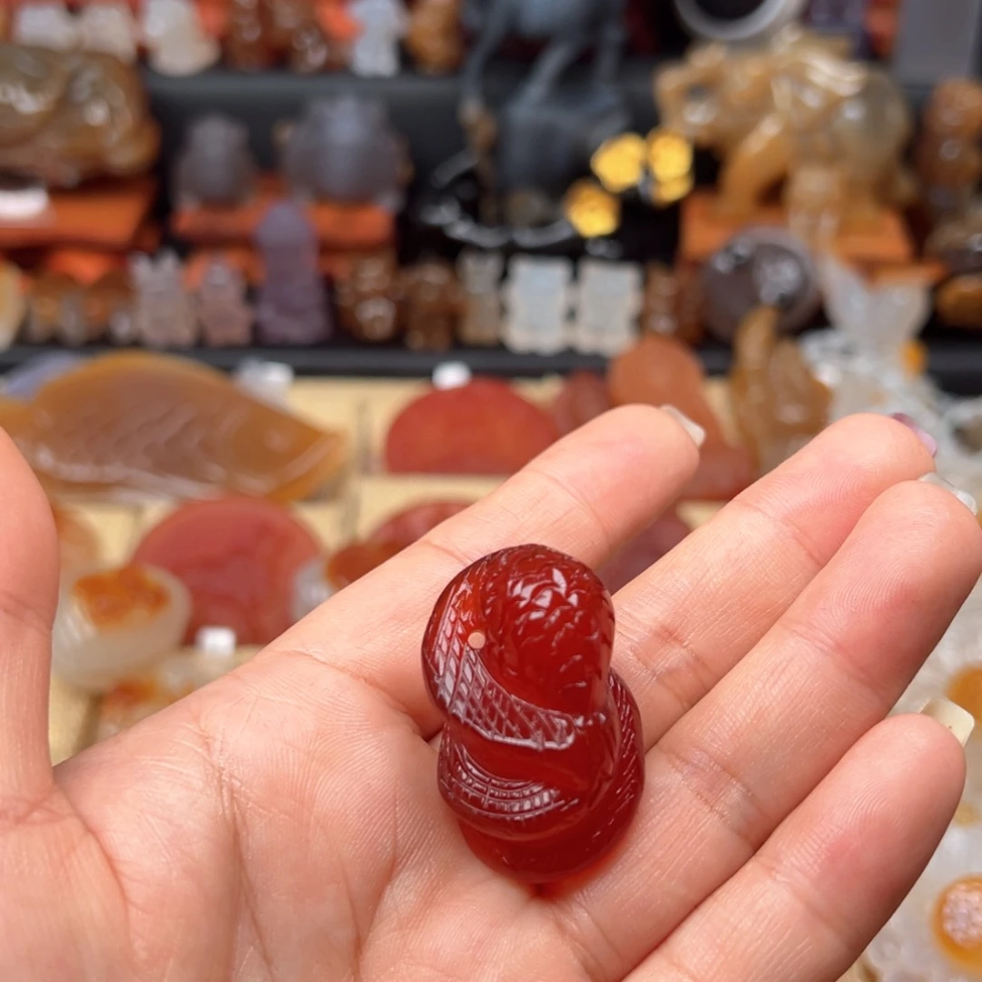 玛瑙/玉髓颈饰合金