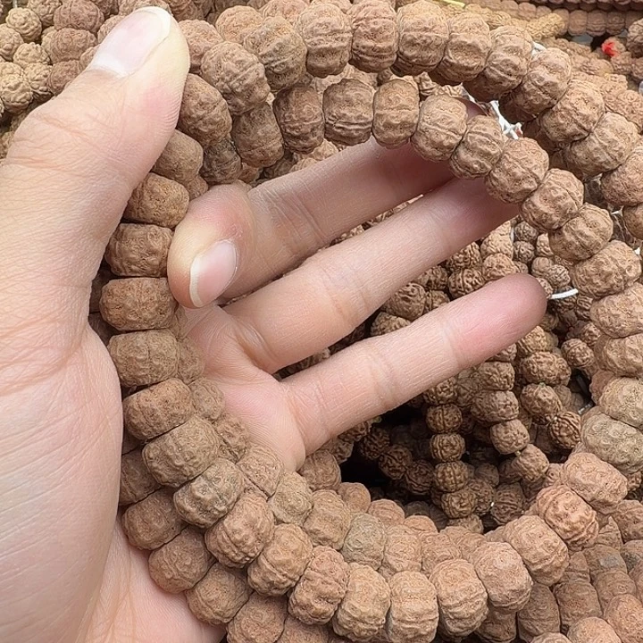 吊坠金刚菩提龙切盘龙13左右114颗没有钢丝刷保手持