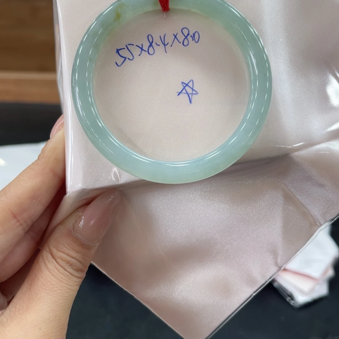 未镶嵌手镯翡翠翡翠