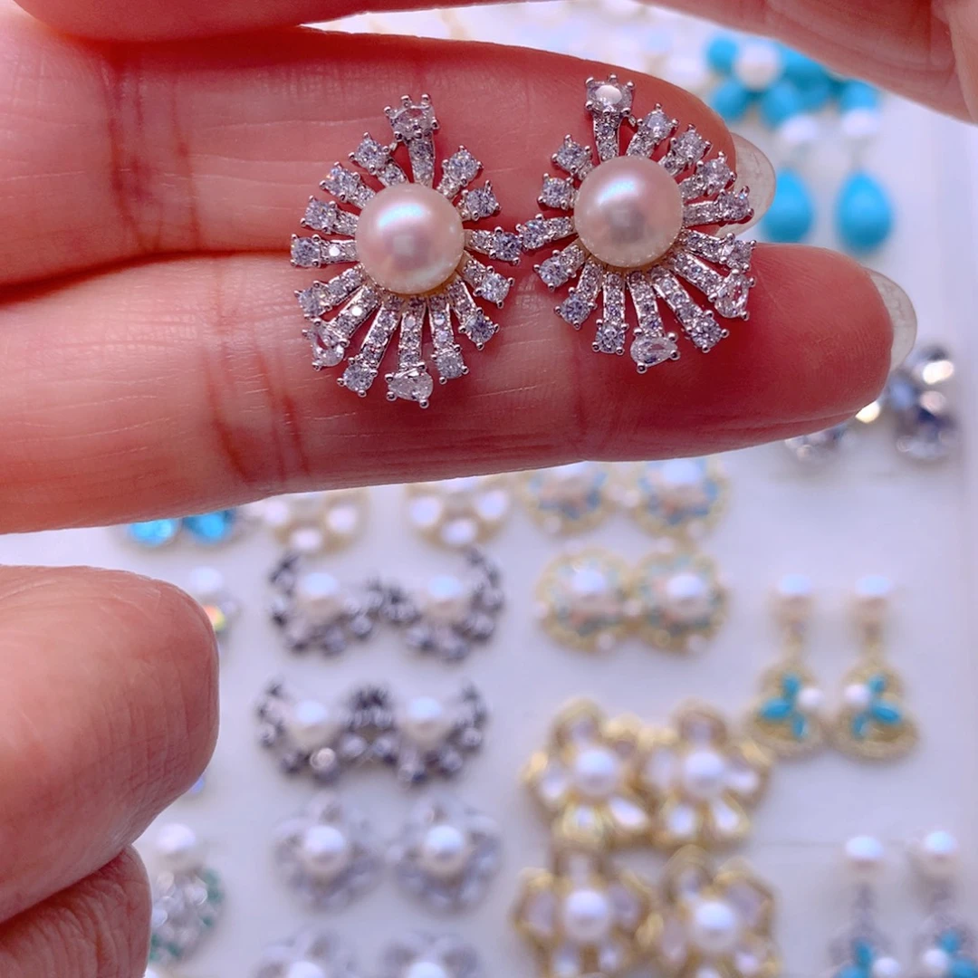 合金耳饰淡水珍珠