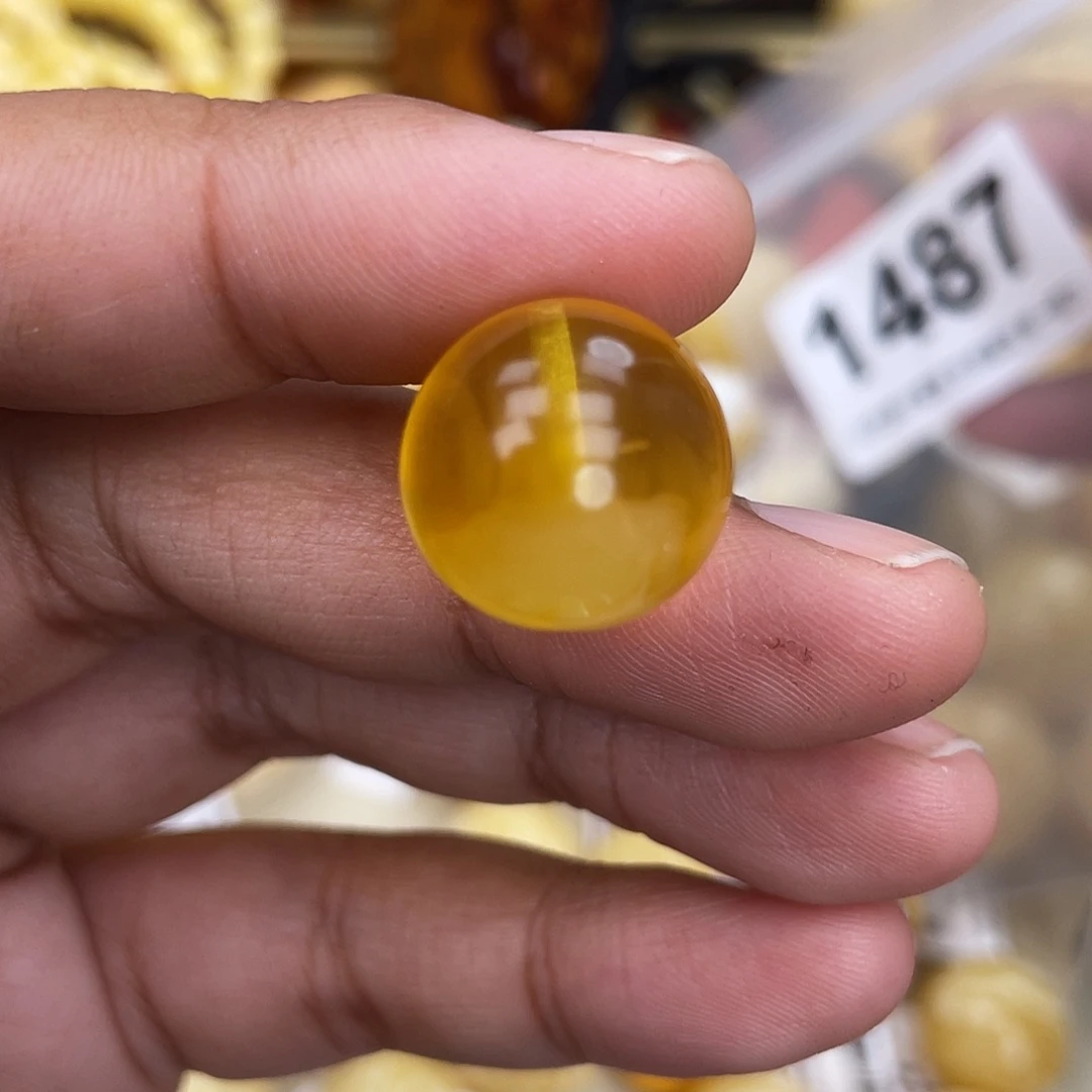 蜜蜡未镶嵌珠宝奇石16