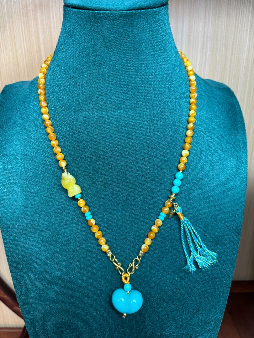 非金属珐琅项链 项链   沙丁卡其色项链