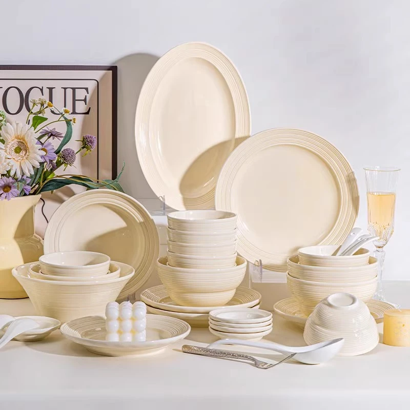 套装碗全套家用2025新款高颜值陶瓷碗盘筷碗具碗碟套装全套家用